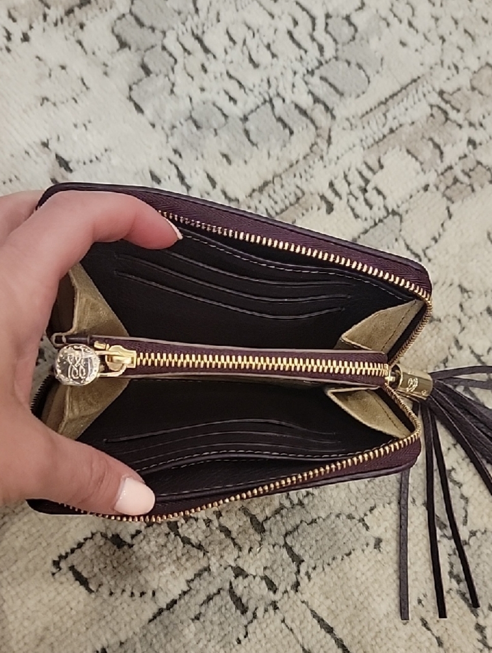 Lancel Paris Leather Wallet In The Color Raisin - Picture 12 of 16